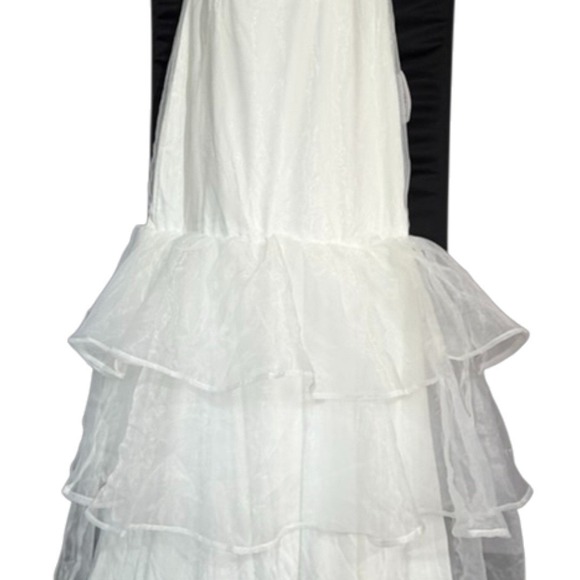 Lulus White Strapless Mermaid Wedding/Formal Dress Tiered Ruffle Gown Small NWT - Picture 14 of 15
